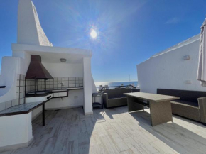 Calahonda Beach by Homing